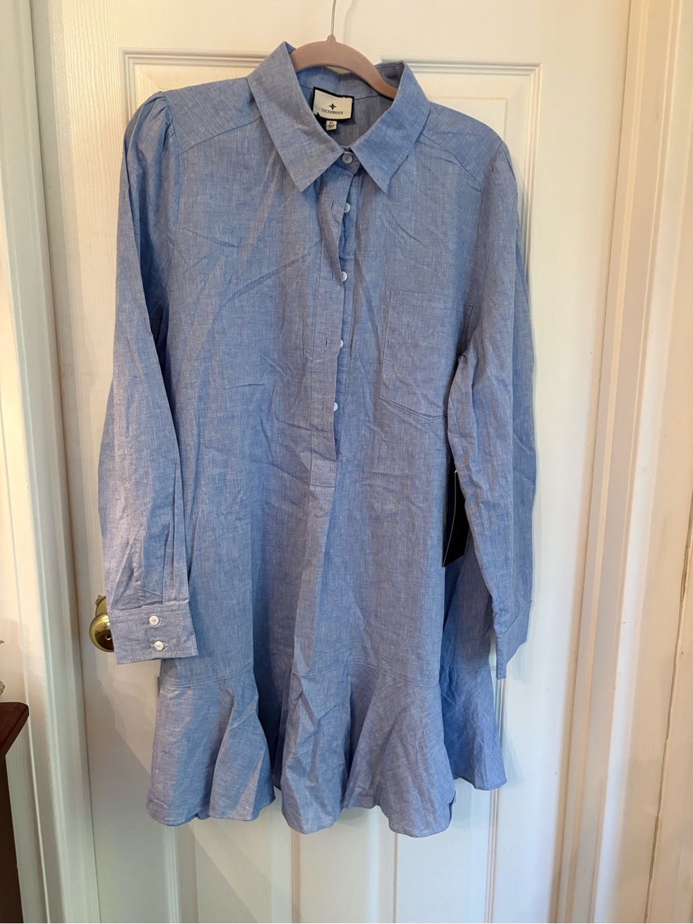 Tuckernuck Light Blue Button-Front Long Sleeve Shirt